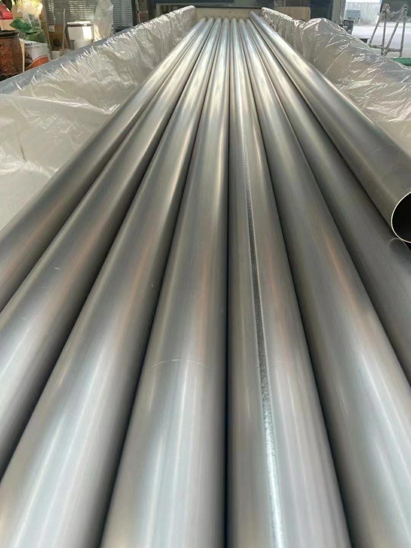 Welding titanium pipes Welding titanium pipes